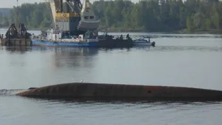 Несчастный случай: на Каме перевернулась баржа, погиб один человек