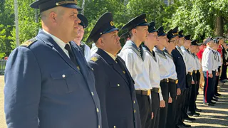 Курсанты мореходной школы отправились под парусом из Коми в Великий Устюг