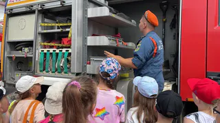 Дети из летнего лагеря посетили Ковровскую пожарную часть №14