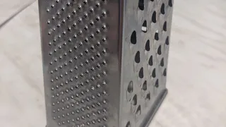 Зачем нужна сторона терки с шипами — загадка для многих: что на самом деле скрывает этот инструмент