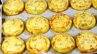 Делаем из кабачков деликатес