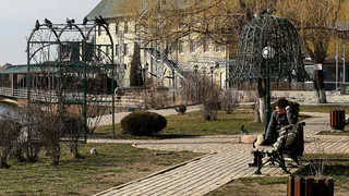 Гидрометцентр: сильные дожди и штормовой ветер нагрянут на пять округов России 