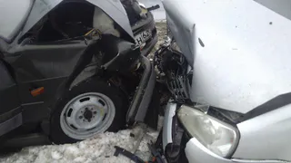 Под Рязанью столкнулись "Калина" и ВАЗ-2115 