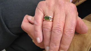 Чтобы на душе было легко и спокойно, примите мудрый совет старца Серафима - понять дано не всем