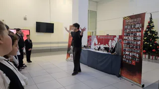 Передвижной музей из Усинского округа представил школьникам Петербурга историю «северной кавалерии»