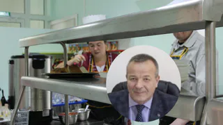 Руководитель МУП "Детское питание" задержан во время получения взятки