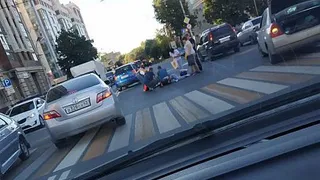 Отправили в больницу: у вокзала Рязань-1 сбили девушку