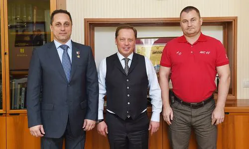Флаг Нижнекамска побывал в космосе