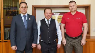 Флаг Нижнекамска побывал в космосе