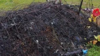 Неизвестные сожгли могилу участника СВО в Рязанской области