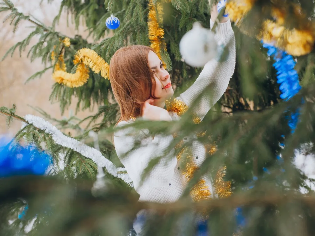 Магнитогорцы поздравили друг друга с наступающим Новым годом: тёплые слова земляков и пожелания на 2025 год