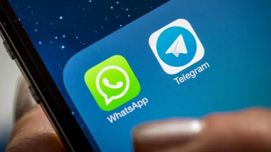 WhatsApp украл идею у Telegram
