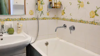 Смесители в ванной больше не в моде: новый тренд пришел в наши дома — удобно, красиво и безопасно