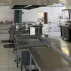 В пищеблоке Селивановской ЦРБ неправильно хранили продукты, потолки осыпались