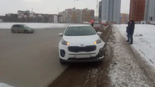 ДТП возле ТЦ "Глобус"  - на парковке столкнулись КИА и ЗАЗ