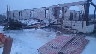 В Рязанской области мужчина боролся с огнем в жилом доме