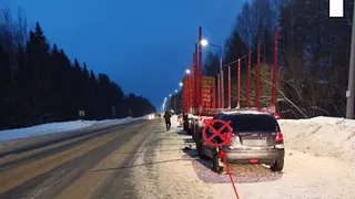 В Корткеросском районе пьяный водитель иномарки влетел в грузовик и получил травмы