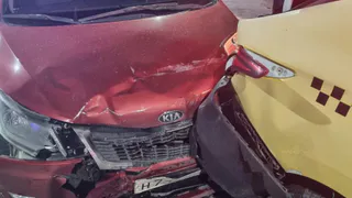 В Чебоксарах на Октябрьском мосту произошло массовое ДТП