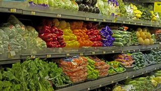 Россиянка заглянула в супермаркет в Венгрии — пришла в недоумение от нереальных цен: это вам не «Магнит»