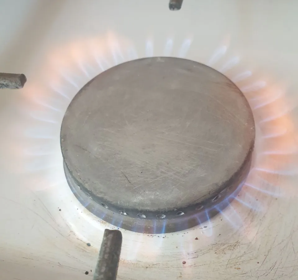 Собственникам квартир открыли глаза: с 7 декабря штраф от 1500 рублей за газовую плиту