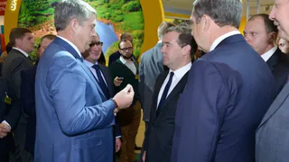 Александр Богомаз пригласил Дмитрия Медведева в Брянскую область