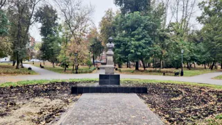 Бюст Лермонтова в Пензе вернулся на свое место