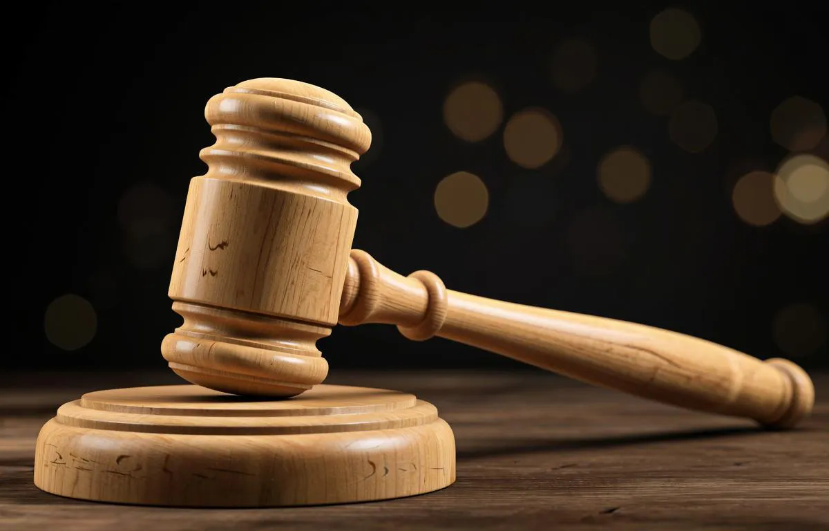 Пьяный водитель с пассажиркой напали на полицейских в Татарстане