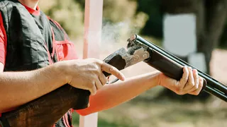 Жителя Петушинского района будут судить за стрельбу по прохожему из украденного им ружья