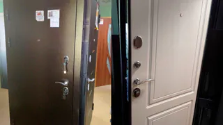 Магазин "Сезам": большой выбор межкомнатных и входных дверей