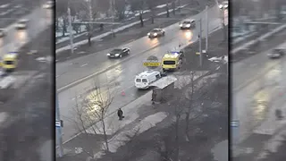 В Брянске по улице Крахмалёва,33 произошло ДТП