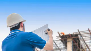 Стройка вблизи водоема в Пензе вызывает вопросы у общественности