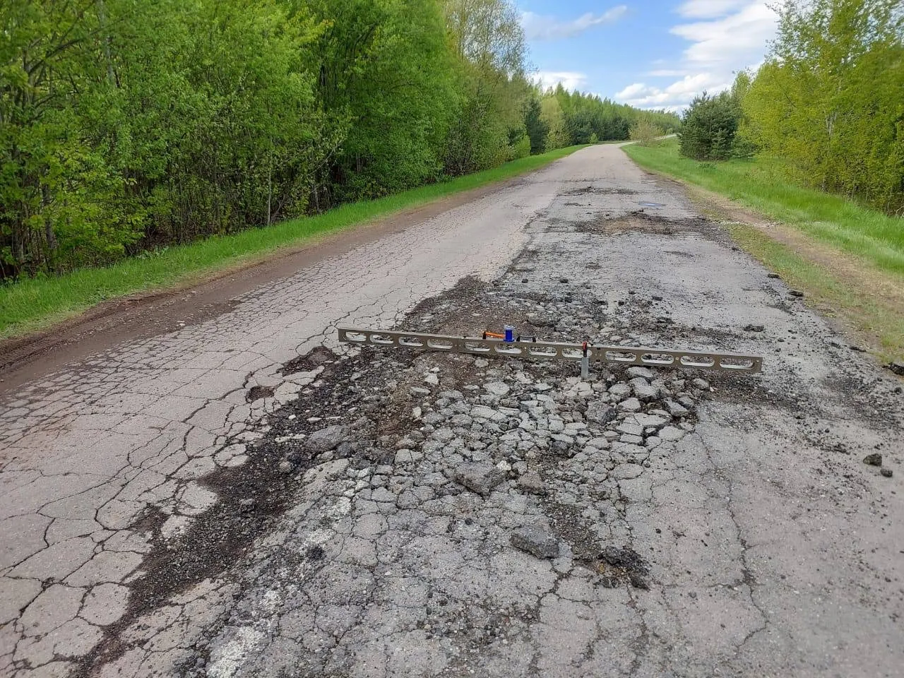 В Чувашии прокуратура требует срочного ремонта "школьной" дороги