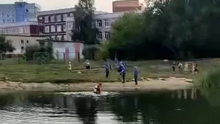 Опубликовано видео извлечения тела рязанца из пруда в Канищеве