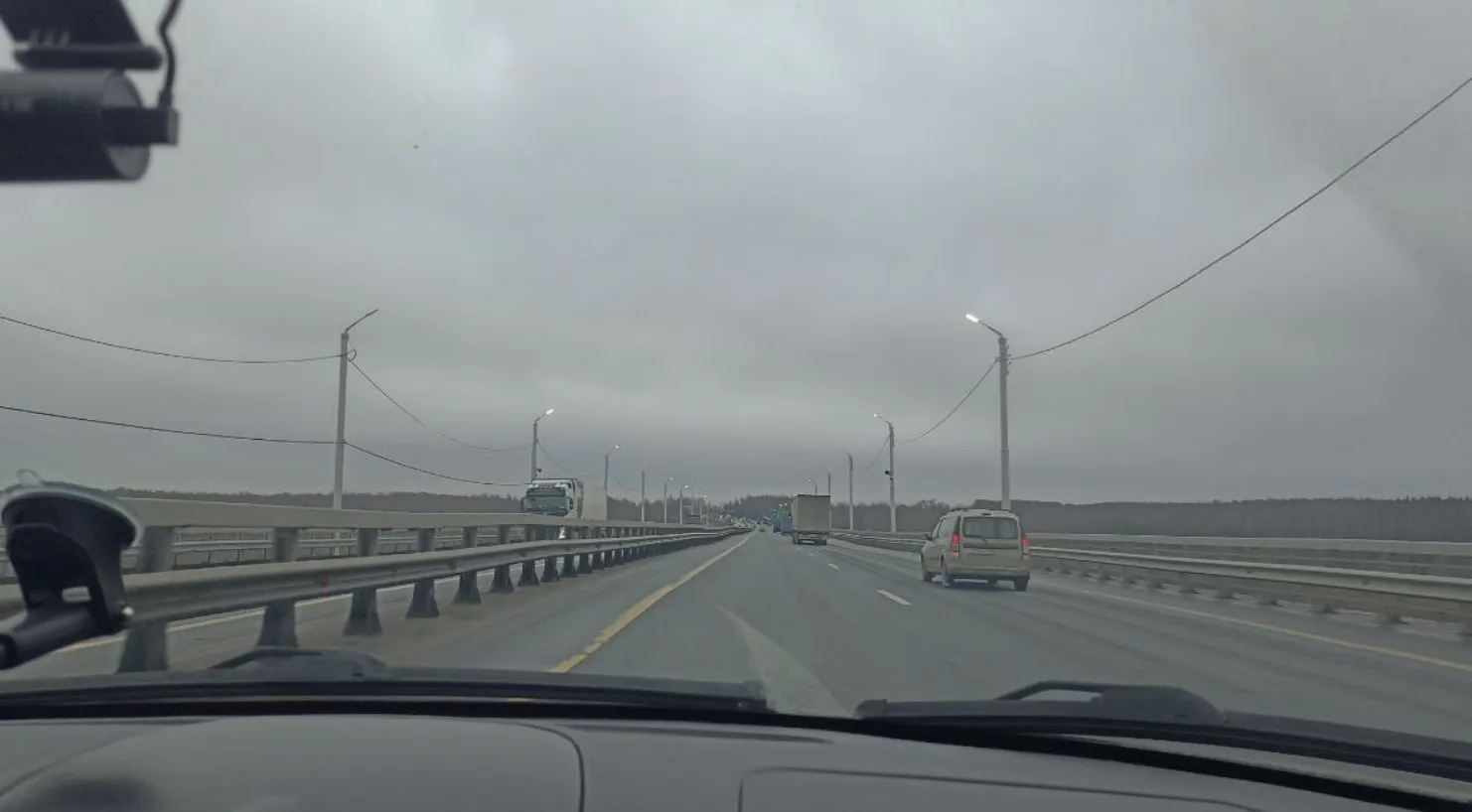 Инспектор ДПС останавливает на мосту - где тут подвох? Автоюрист поставил точку - вот что делать водителю