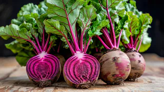 Перестала варить свеклу на салаты: опытный повар научил готовить свеклу вкуснее и проще, как у себя в ресторане делают