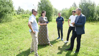 Контроль имеющегося и планы на будущее: министр спорта Коми побывала в Сыктывдинском районе