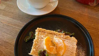 Сплошная пыль, ни грамма чая: Росконтроль назвал три известных бренда, оказавшихся в черном списке