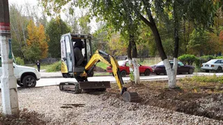 Испытательный срок: на Севастопольской аллее продолжаются работы по благоустройству