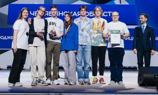 Челябинские школьники взяли бронзу во всероссийском турнире "Что? Где? Когда?" 