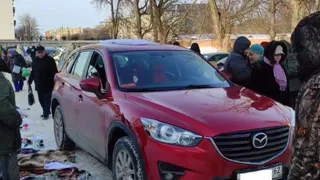 В Рязани машина разнесла торговые ряды