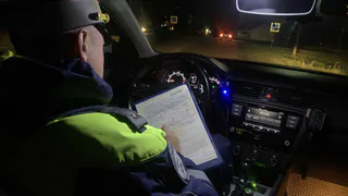 Теперь полностью запрещено: водителям, дожившим до 70 лет запретят, водить машину — ограничения с 1 апреля 