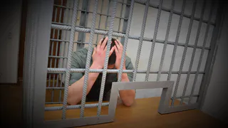 В Белинском районе мужчина чуть не задушил отца сожительницы