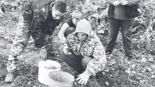 В Коми превращают заброшенные земли в школьные огороды