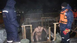 Кому из рязанцев не рекомендуется смывать грехи в Крещенскую ночь