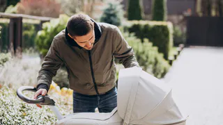 Владимирским отцам могут разрешить брать две недели отпуска после рождения ребёнка?