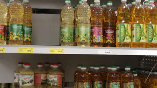 Гадость в бутылке: про это растительное масло точно стоит забыть. Опубликован черный список