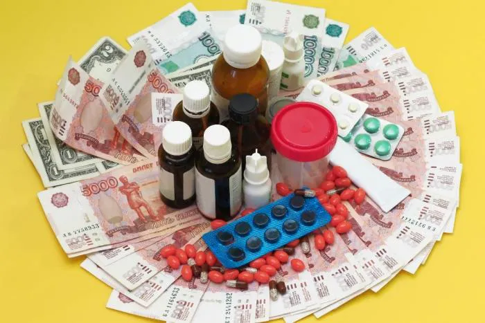 Соцпакет: можно ли поменять лекарства на деньги