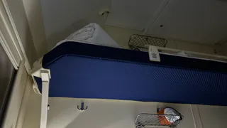 Всегда беру только боковушку у туалета и еду как король: вот почему это место ценится лучше купе - бывалые туристы не расскажут