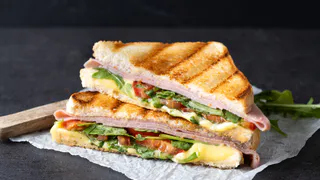 Гилгеори — сэндвич с яйцами и овощами прямиком из Кореи