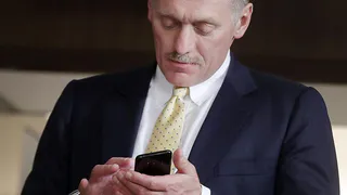 В России "айфоны" хотят попросить на выход